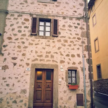 La Casa Di Adelina Vivo dʼOrcia